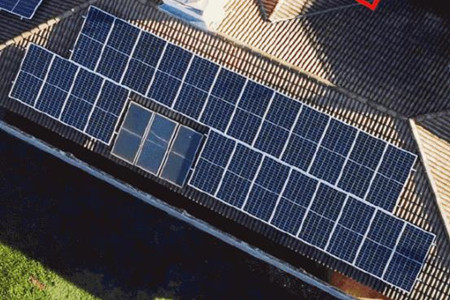 屋頂分布式光伏發(fā)電是否會對人體產(chǎn)生危害？